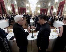 L'incontro tra Sergio Mattarella e il presidente cinese Xi Jinping