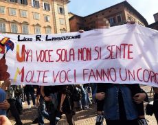 Gli studenti del Linguistico di Montalcino a Siena per Fridays For Future
