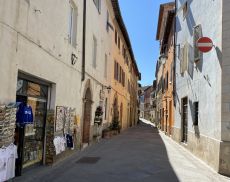 Via Mazzini, Montalcino
