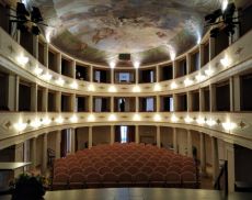 Il Teatro degli Astrusi, a Montalcino