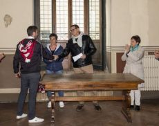 Emilio Parri, arciere vittorioso del Borghetto, riceve il premio del Fondo San Sebastiano
