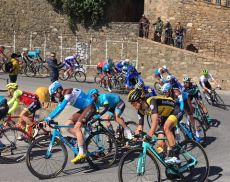 Il passaggio per Montalcino della Tirreno-Adriatico 2018