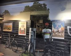 Il negozio di Jowan Bicycles nelle Fiandre, Belgio, un luogo con una grande tradizione per il ciclismo