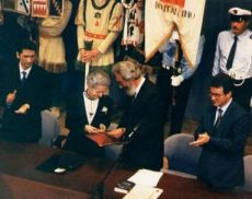 Rita Levi Montalcini consegna cittadinanza onoraria 1992